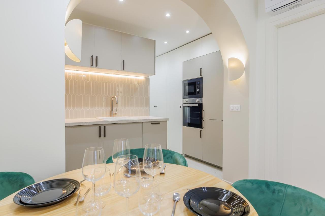 Modern Apartment Near Montmartresacre Coeur パリ エクステリア 写真